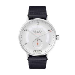 NOMOS Glashütte Autobahn neomatik 41 Datum