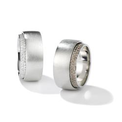 Henrich & Denzel Tenda Ring